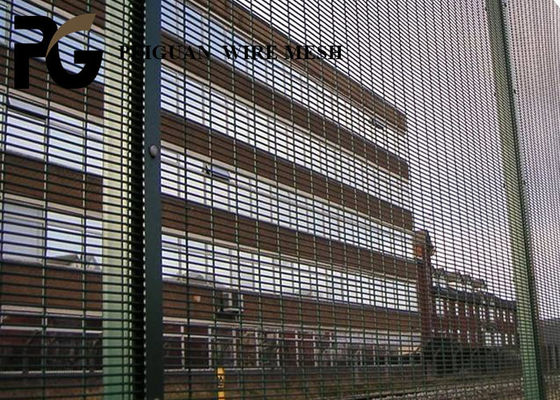 1.8m Anti Climb Security Fencing , Corrosion Protection Anti Climb Fence Panels