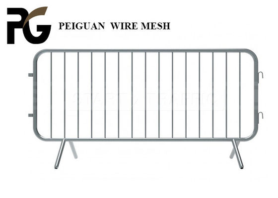 Pedestrian Powder Coated 1m Tall Crowd Control Barrier Vivid Colours Steel