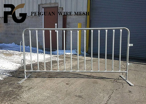 12m Event Crowd Control Barriers , Weld Fixed Feet Portable Steel Barricade