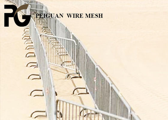 Pedestrian Powder Coated 1m Tall Crowd Control Barrier Vivid Colours Steel