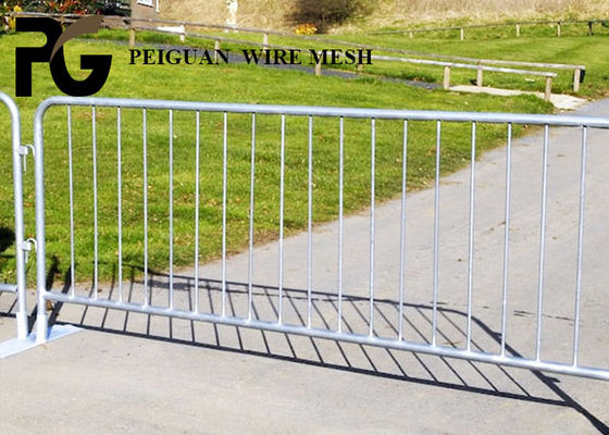 Steel Pedestrian Crowd Control Barriers , Easily Assembled Crowd Control Gates