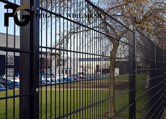 PVC Coated 868 Twin Wire Mesh Fencing