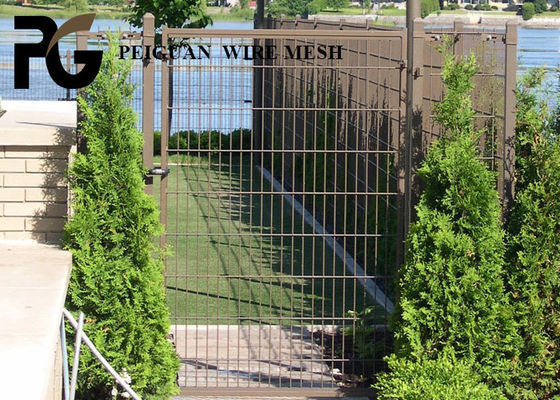 50x200mm Double Wire Fence Panel , Sport 868 Mesh Fencing