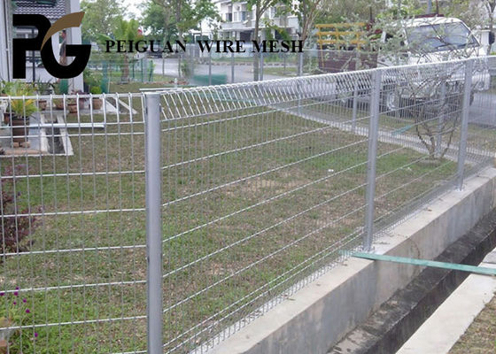 Bright Color Supermarkets Roll Top Mesh Fencing High Tensile