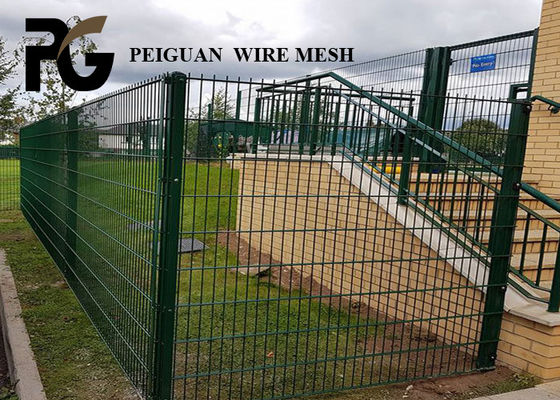 Eco Friendly Security Metal Fencing , 8 Gauge Wire Mesh Security Fencing