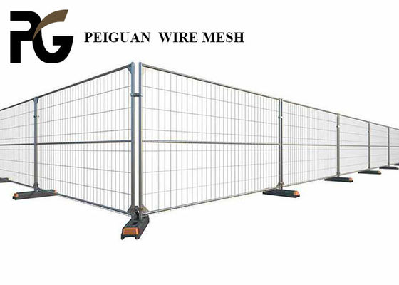 Easily Assembled Temporary Fencing Panels
