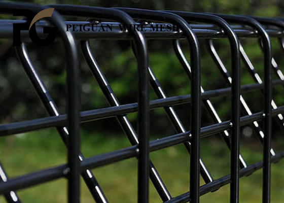 Sustainable Powder Coated BRC Fence For Residential Landscape
