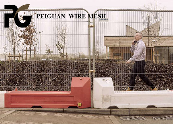 PVC Coated Construction Site Fencing , Outdoor Galvanized Construction Fencing