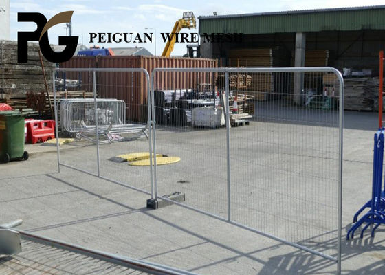 Removable Metal Crowd Control Barricades