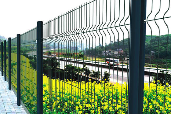 2.3m*2.5m tall stable and stronger 100% hot dip-galvanized V mesh security fencing