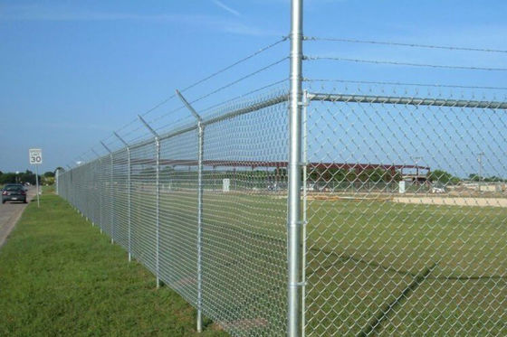 11.5 Gauge 4ft Height 50ft Roll Length Black Galvanized Fencing